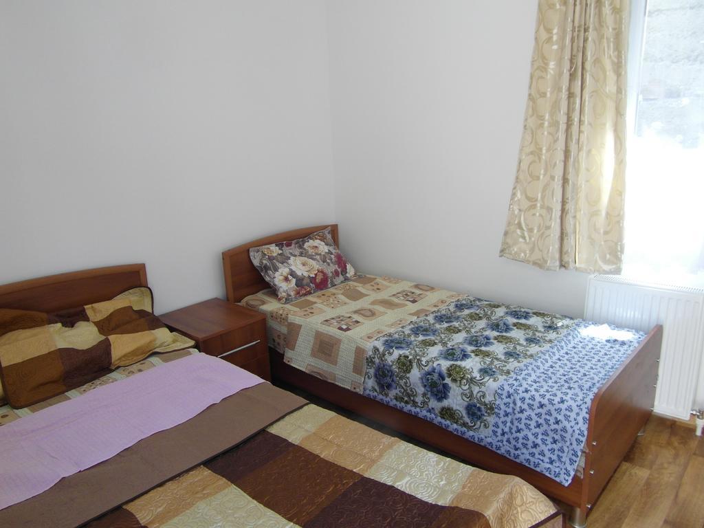 Peter'S Guest House Sighnaghi Room photo